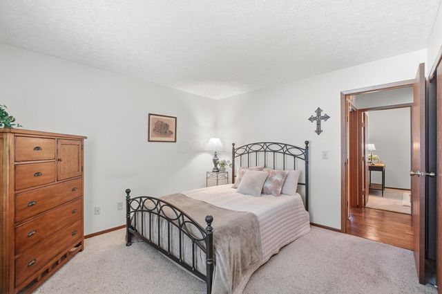 4283 Kelnor Drive, Grove City, OH 43123