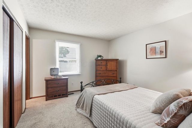 4283 Kelnor Drive, Grove City, OH 43123