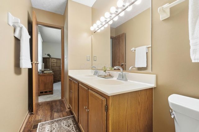 4283 Kelnor Drive, Grove City, OH 43123