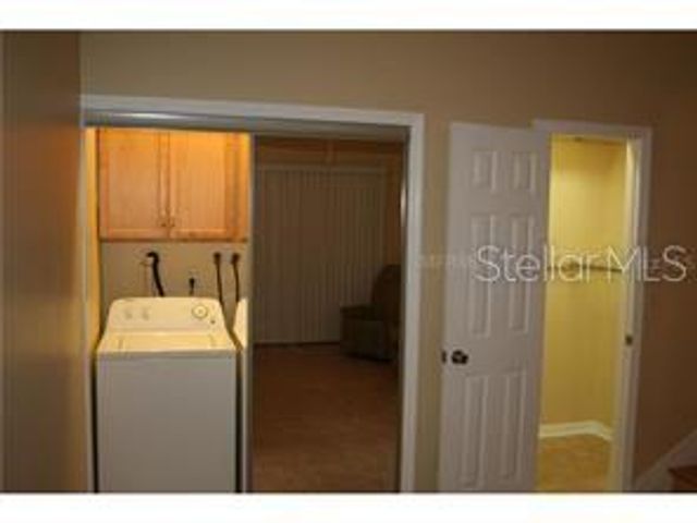 1215 SKYVIEW BOULEVARD N Unit B, Lakeland, FL 33801