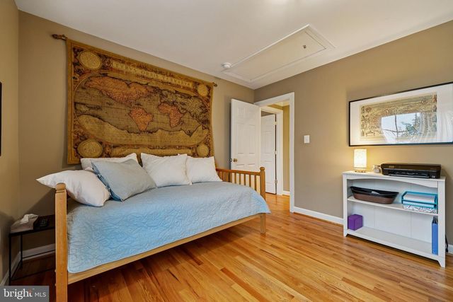 8807 RIDGE RD, Bethesda, MD 20817