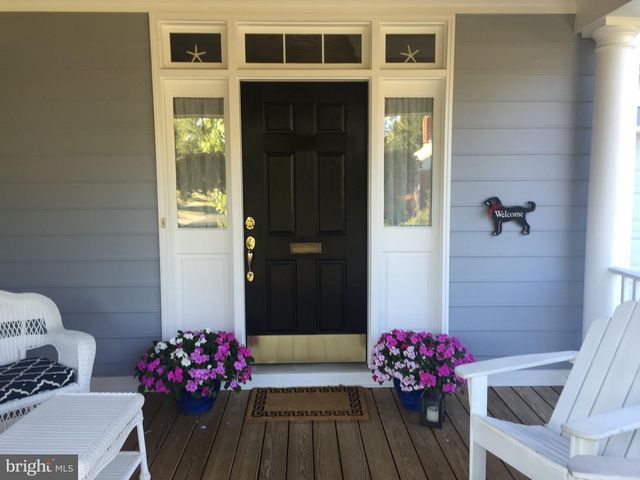 8807 RIDGE RD, Bethesda, MD 20817