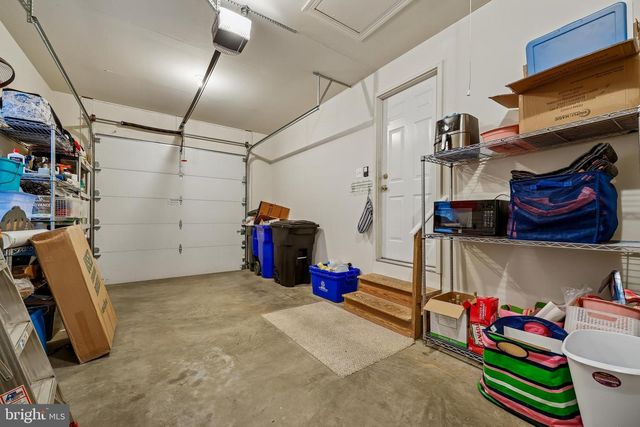 8807 RIDGE RD, Bethesda, MD 20817