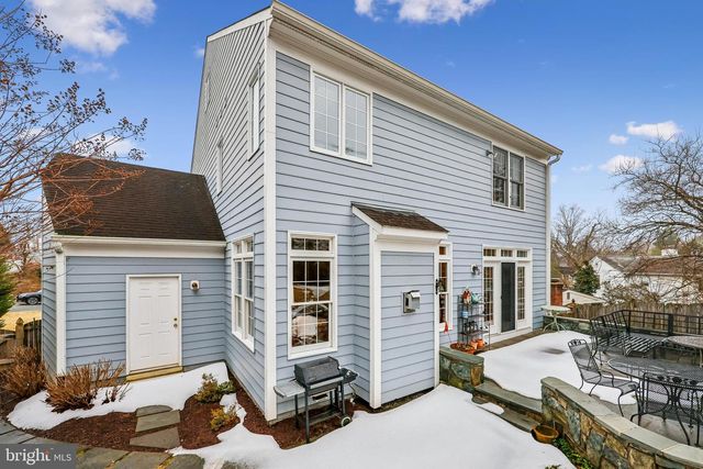 8807 RIDGE RD, Bethesda, MD 20817