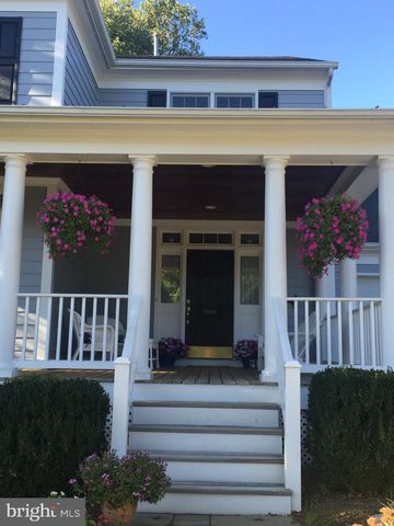 8807 RIDGE RD, Bethesda, MD 20817