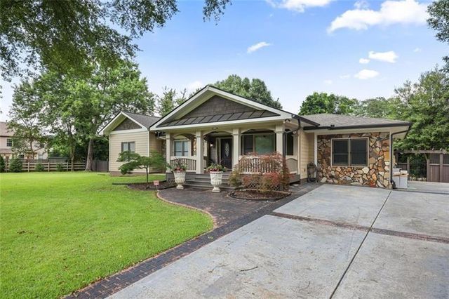 1665 Cunningham Road SW, Marietta, GA 30008