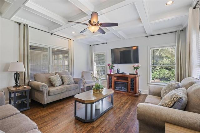 1665 Cunningham Road SW, Marietta, GA 30008