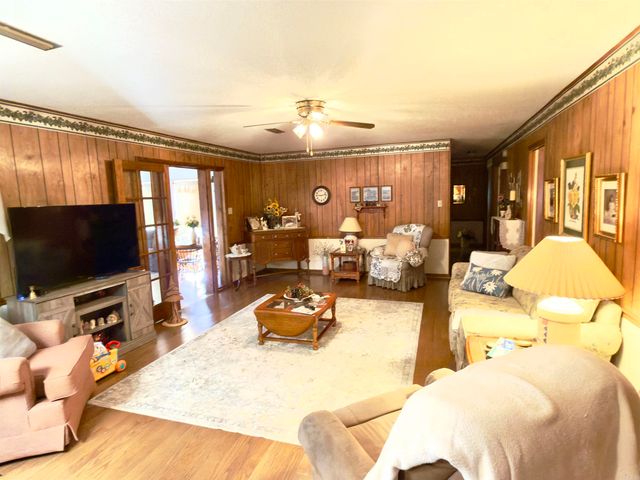 1709 Chitwood Street, Benton, AR 72019