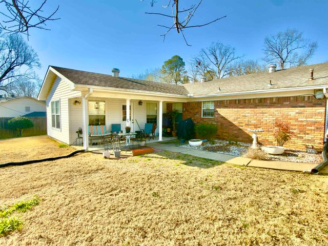 1709 Chitwood Street, Benton, AR 72019