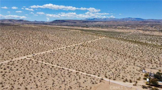 888 Lucky, Landers, CA 92285