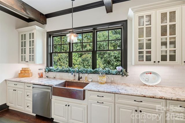 3014 Dodsworth Drive, Cramerton, NC 28032