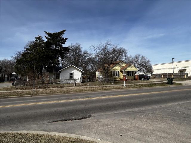 132 S Flood Avenue, Norman, OK 73069