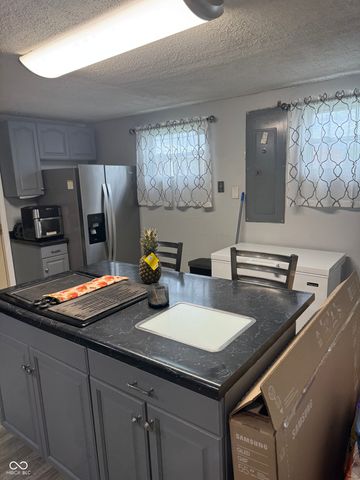 2116 E Brookside Avenue, Indianapolis, IN 46218