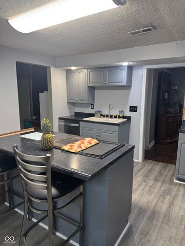 2116 E Brookside Avenue, Indianapolis, IN 46218