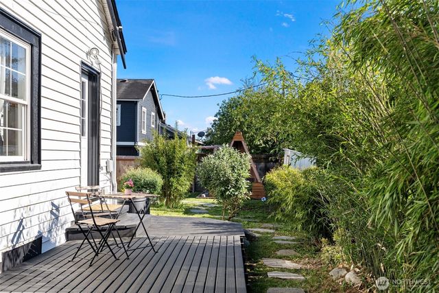 2127 8th Street, Bremerton, WA 98312