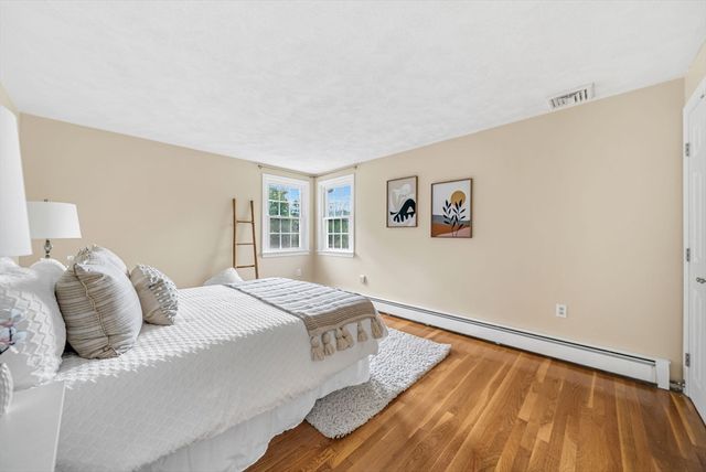 2 Rutgers Rd, Andover, MA 01810