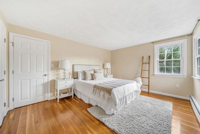 2 Rutgers Rd, Andover, MA 01810