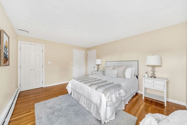 2 Rutgers Rd, Andover, MA 01810