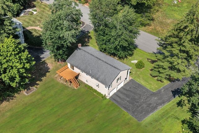 2 Rutgers Rd, Andover, MA 01810