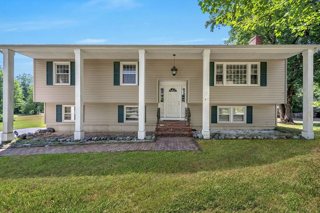 2 Rutgers Rd, Andover, MA 01810