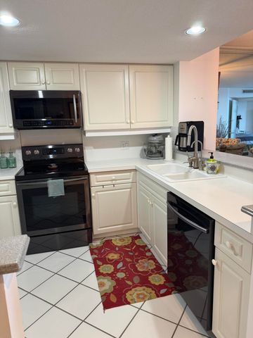 5051 N Hwy A1a 16-5, Fort Pierce, FL 34949