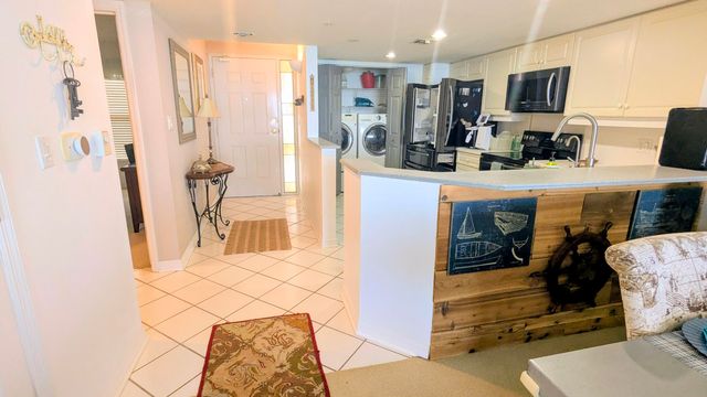5051 N Hwy A1a 16-5, Fort Pierce, FL 34949