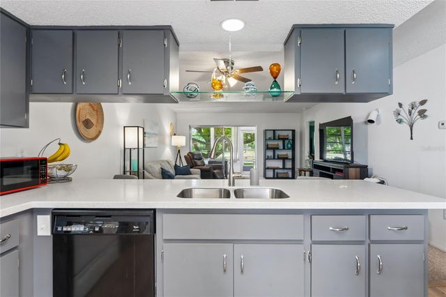 12518 DEARBORN DRIVE 12518, Hudson, FL 34667