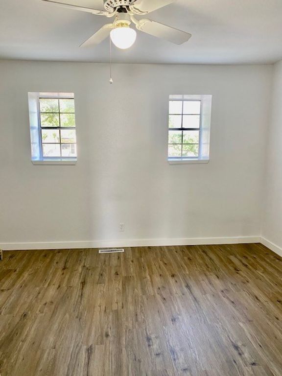 Image 18 of property listing at 2563 Lindenwood Drive, San Angelo, TX 76904
