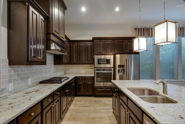 28936 Stevenson Gate, Fair Oaks Ranch, TX 78015