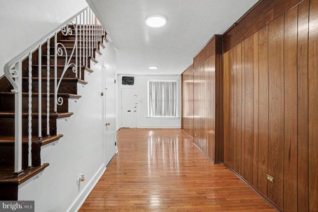 546 LOCUST ST, Reading, PA 19604