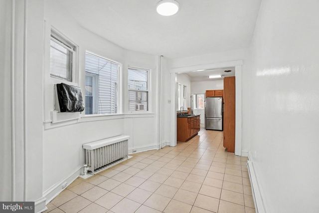 546 LOCUST ST, Reading, PA 19604
