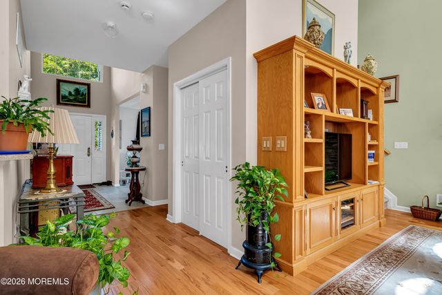 62 Schley Avenue, Toms River, NJ 08755