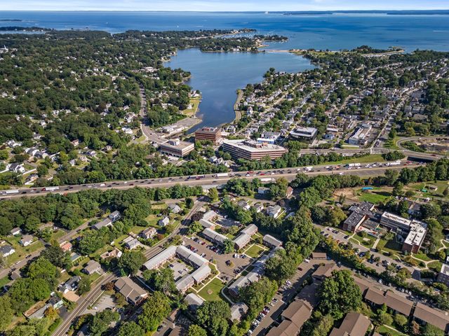 14 Hamilton Court A, Stamford, CT 06902