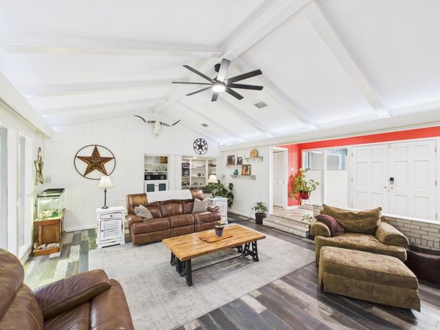 1310 Golden Bear Lane, Kingwood, TX 77339