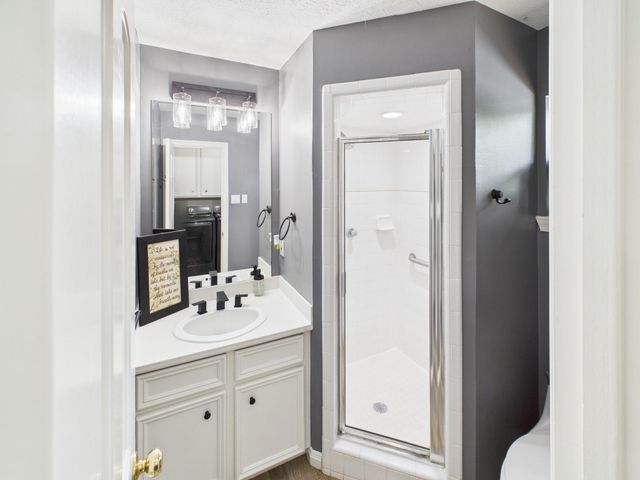 1310 Golden Bear Lane, Kingwood, TX 77339