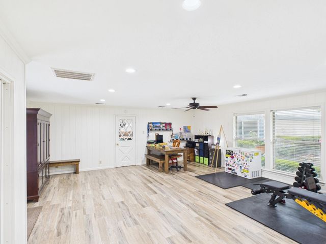 1310 Golden Bear Lane, Kingwood, TX 77339