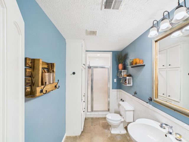 1310 Golden Bear Lane, Kingwood, TX 77339