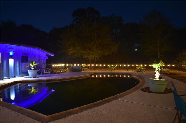 1310 Golden Bear Lane, Kingwood, TX 77339