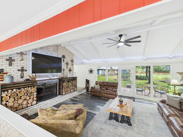 1310 Golden Bear Lane, Kingwood, TX 77339