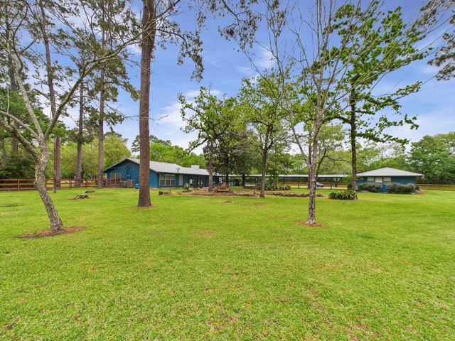 1310 Golden Bear Lane, Kingwood, TX 77339