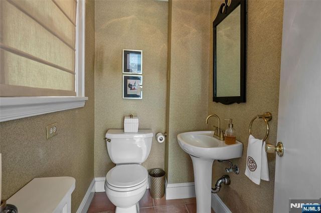 644 Linwood Avenue, Ridgewood, NJ 07450