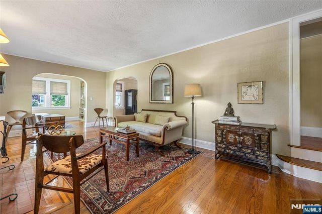 644 Linwood Avenue, Ridgewood, NJ 07450