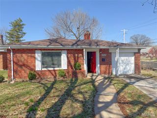 6703 Etzel Avenue, St Louis, MO 63130