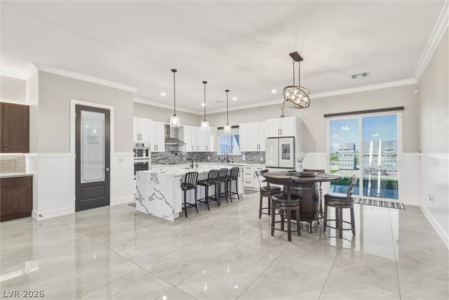 2120 Iroquois Avenue, Pahrump, NV 89048