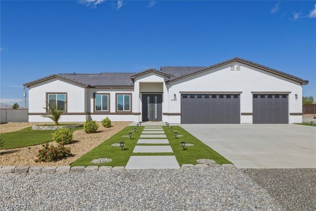 2120 Iroquois Avenue, Pahrump, NV 89048