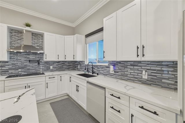 2120 Iroquois Avenue, Pahrump, NV 89048