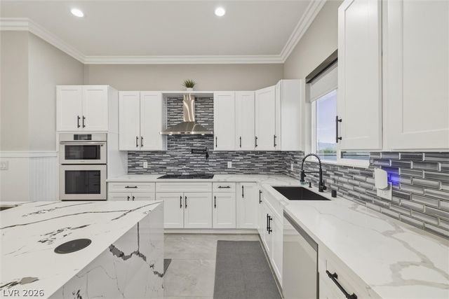 2120 Iroquois Avenue, Pahrump, NV 89048