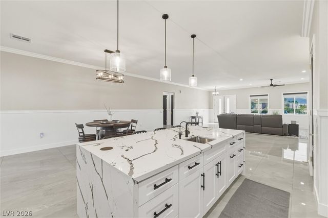 2120 Iroquois Avenue, Pahrump, NV 89048