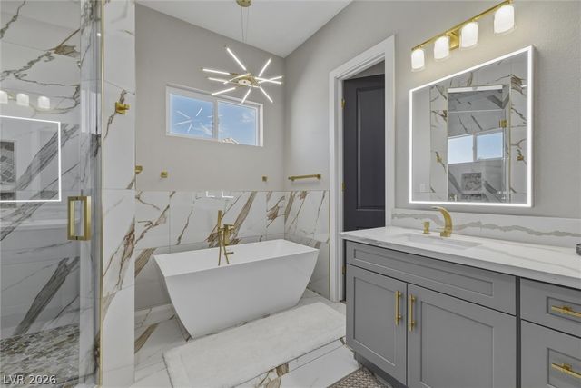 2120 Iroquois Avenue, Pahrump, NV 89048