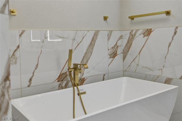 2120 Iroquois Avenue, Pahrump, NV 89048